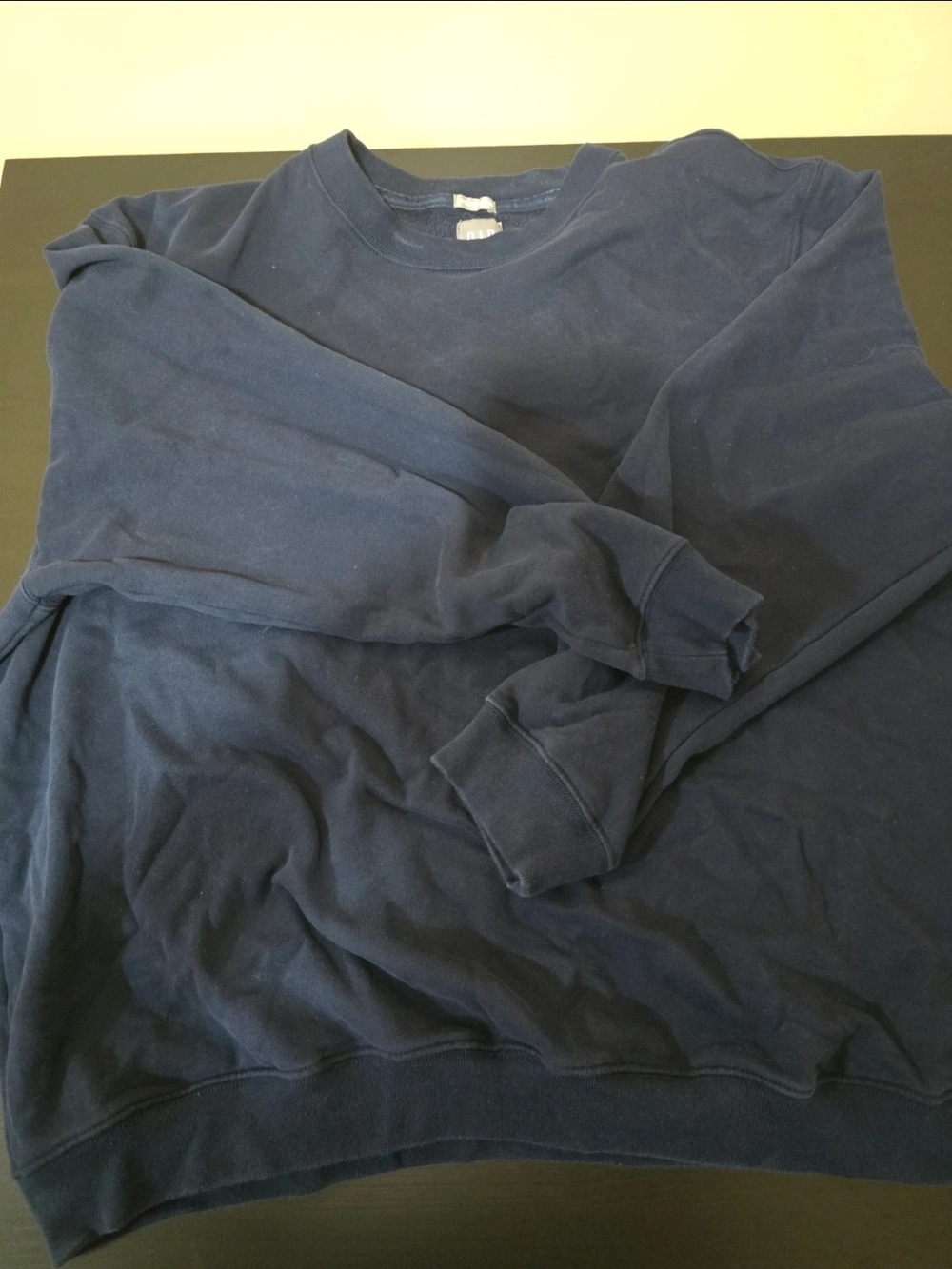 GAP Men's Navy Crewneck Sweatshirt